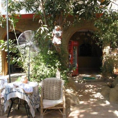 Ramsess Hostel Luksor Exterior foto