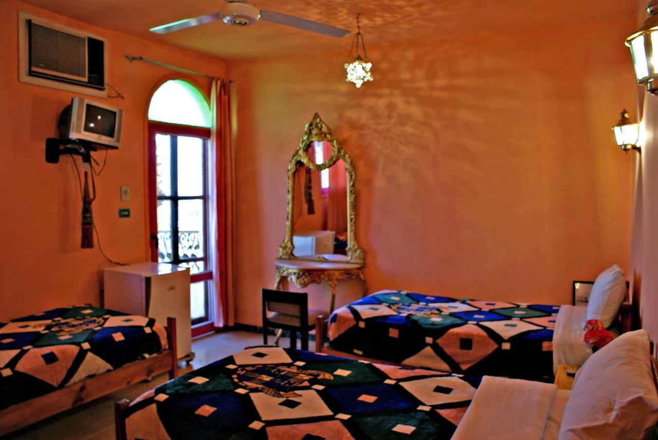Ramsess Hostel Luksor Exterior foto