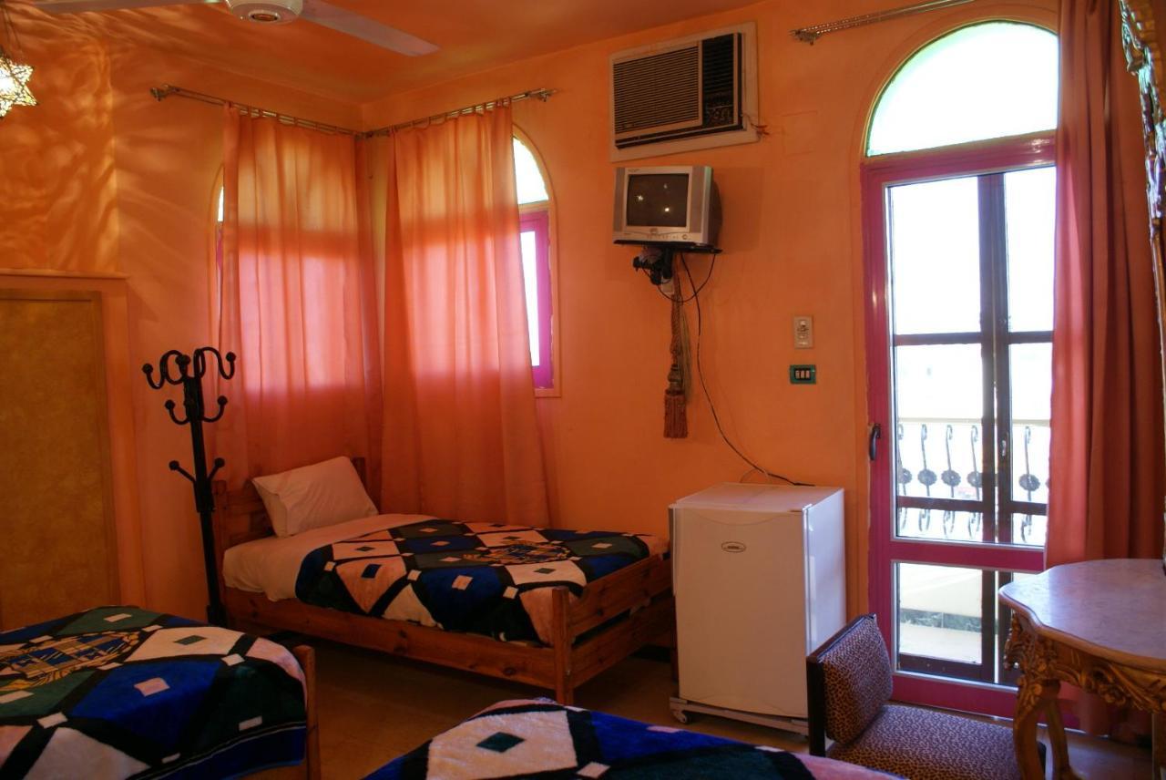Ramsess Hostel Luksor Quarto foto